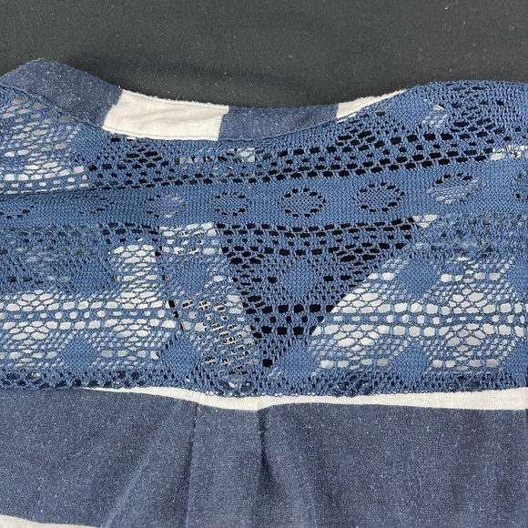 Justify Womens Blouse Blue White Striped Small - Picture 10 of 10